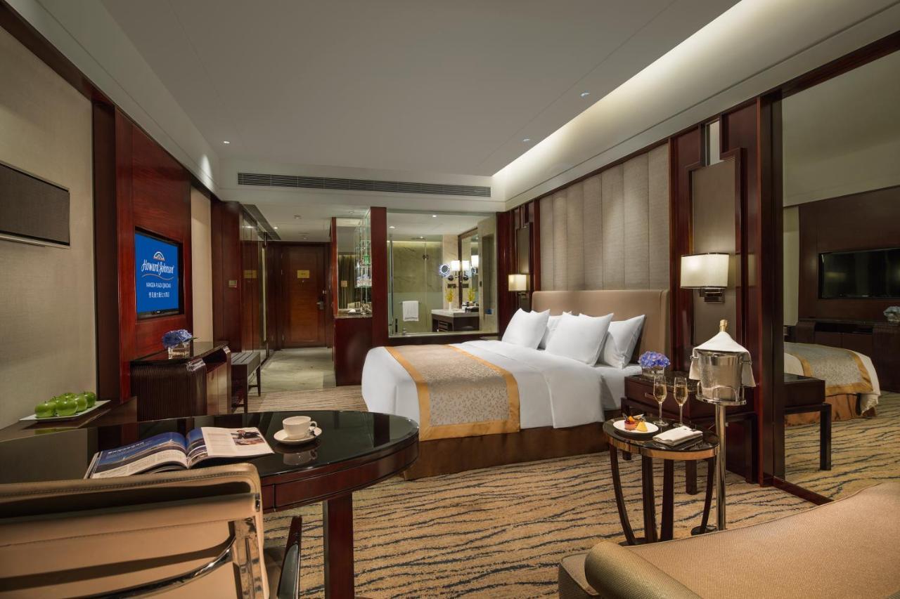 Kangda Howard Johnson Hotel Qingdao Xianlang Exterior photo